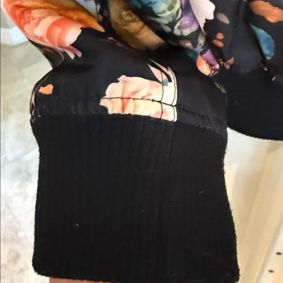 Forever 21 Black Floral Bomber Jacket - Picture 4 of 9